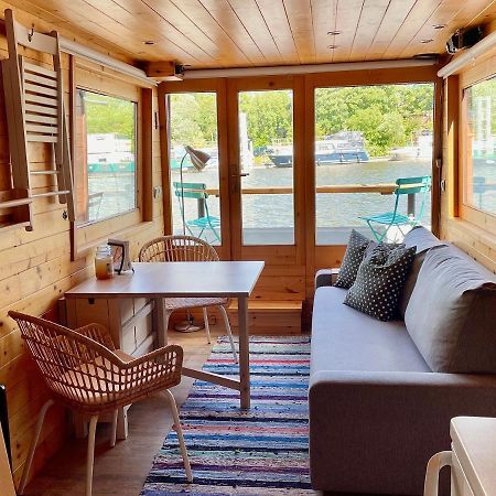 Houseboat Ginger Prague Exterior photo
